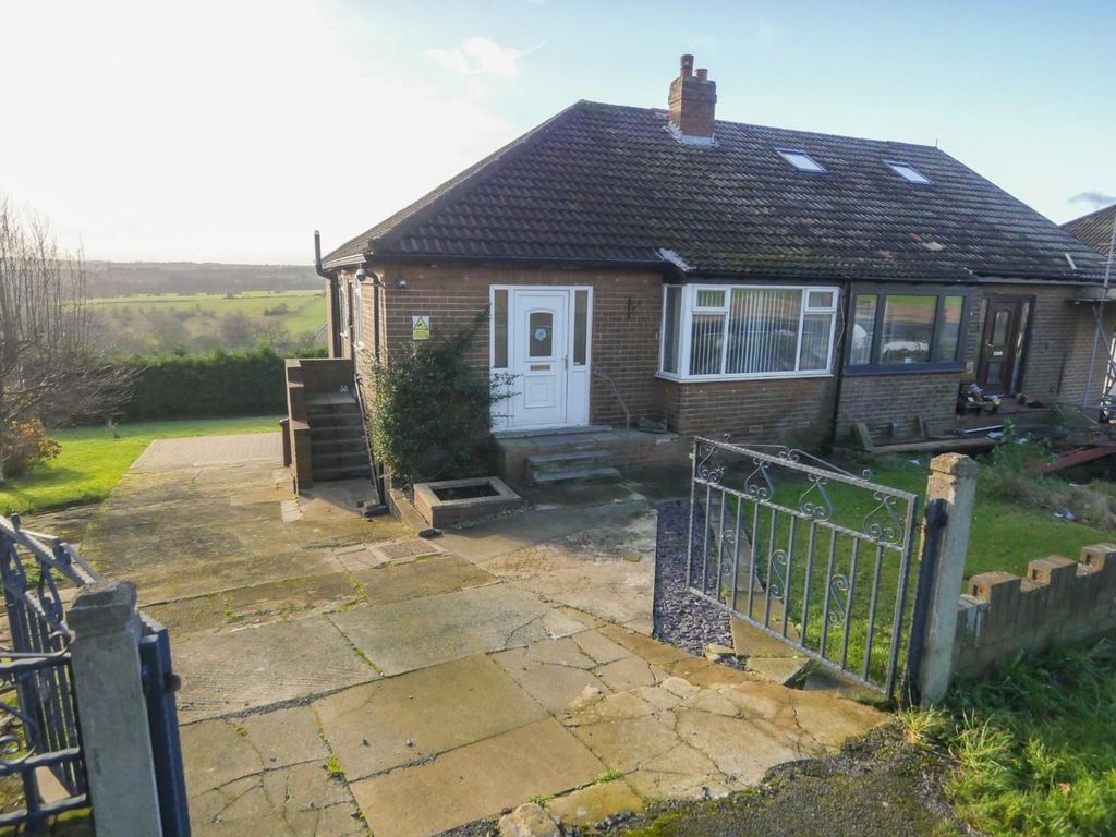 2 bed semidetached bungalow for sale in Waterloo Road, Pudsey LS28, £200,000 Zoopla