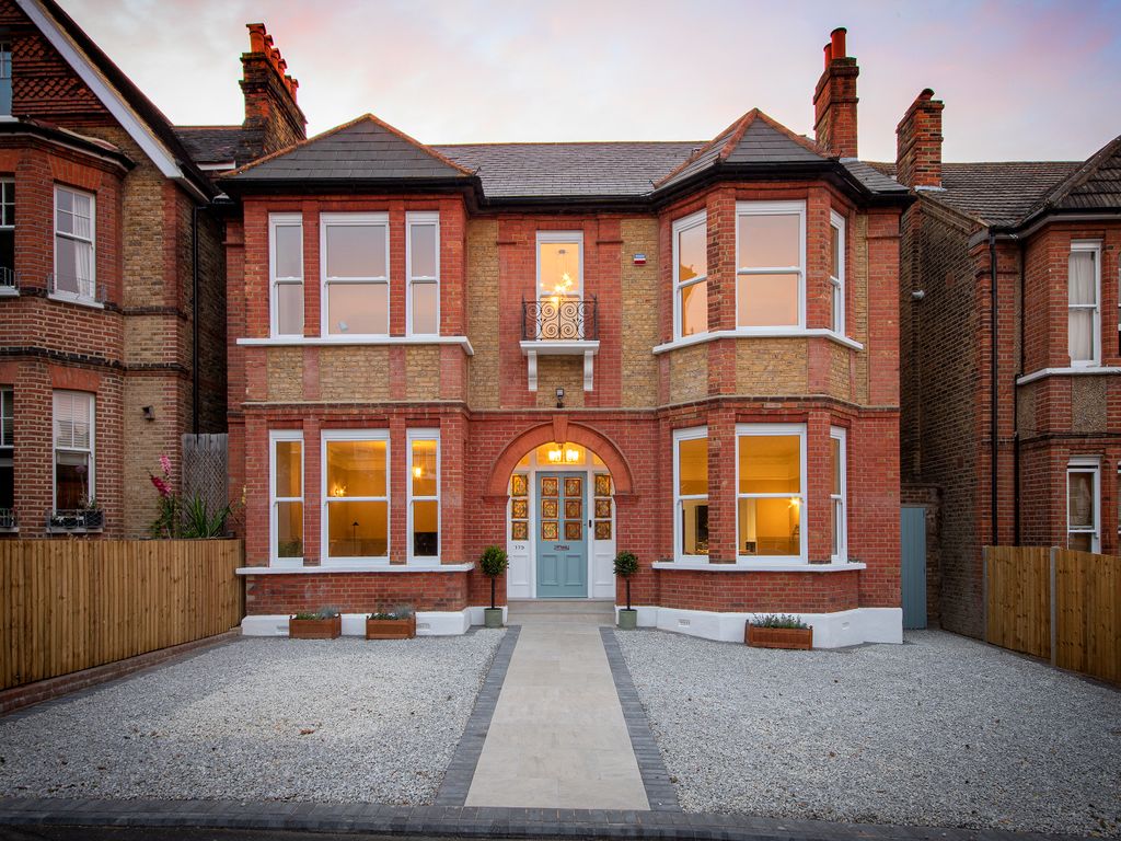 St. Julians Farm Road, West Norwood SE27  