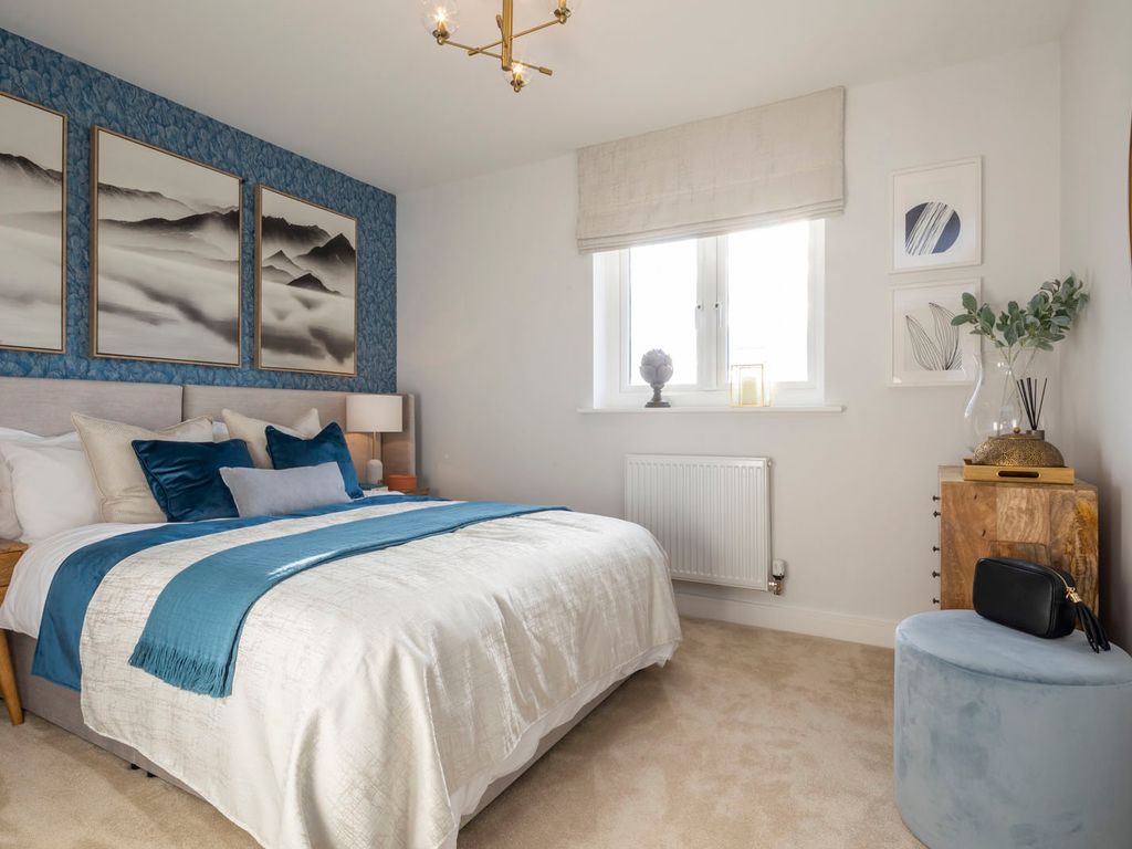 New home, 5 bed detached house for sale in Gallows Hill, Warwick CV34