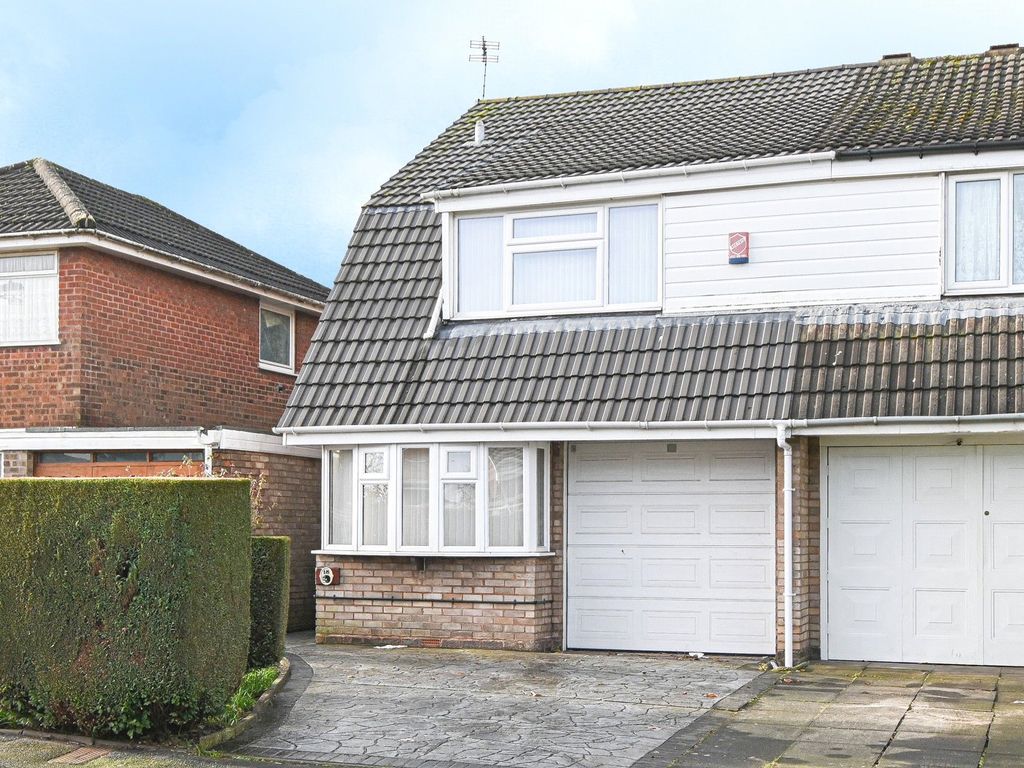 3 bed semidetached house for sale in Green Street, Smethwick