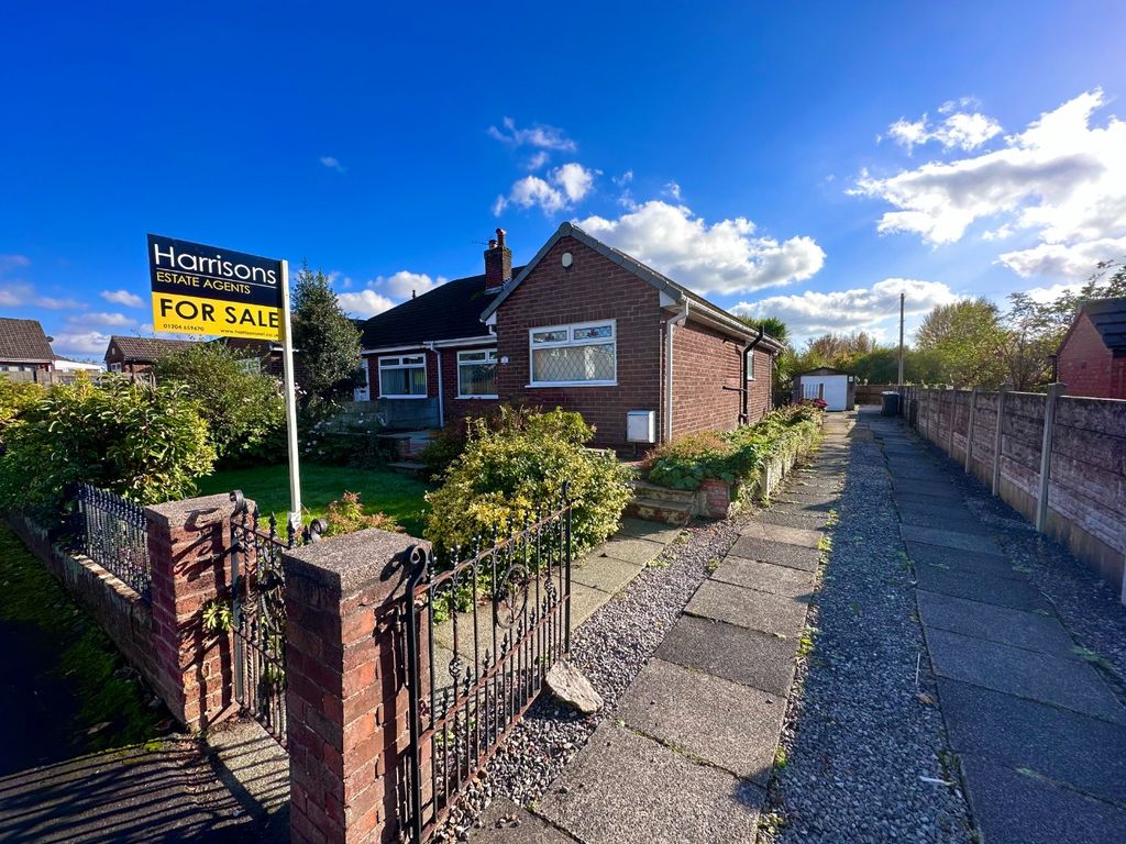 2 bed semidetached bungalow for sale in Douglas Street, Hindley, Wigan