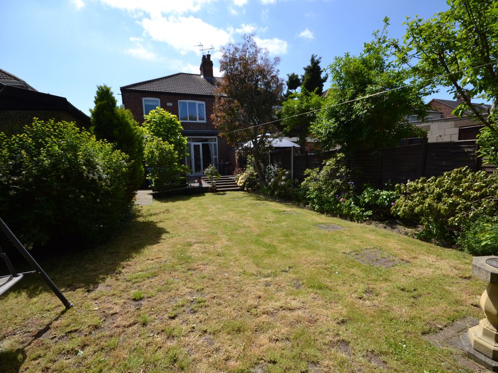 3 bed semidetached house for sale in Ings Road, Hull HU8, £235,000