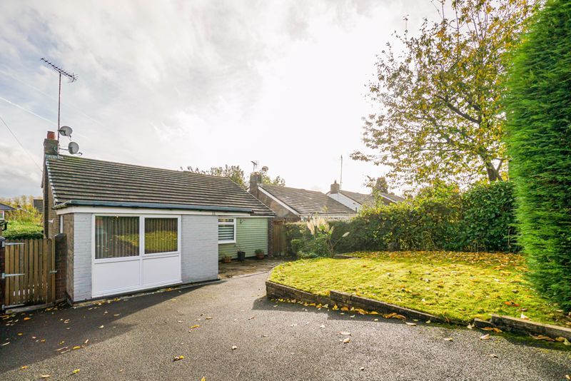 3 bed detached house for sale in 23 Kenilworth Road, Macclesfield SK11