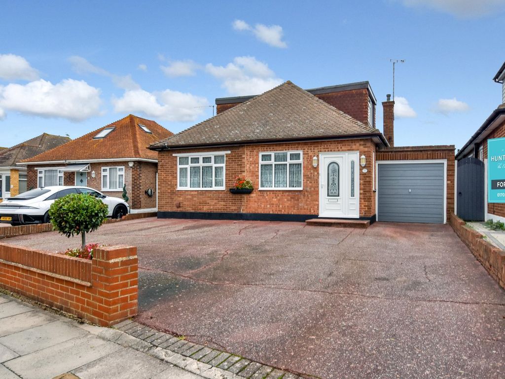 3 bed bungalow for sale in Leitrim Avenue, Shoeburyness, SouthendOn