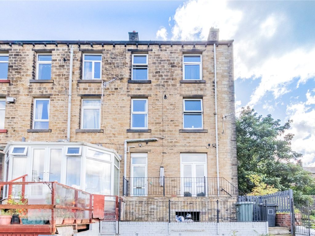 2 bed terraced house for sale in Manchester Road, Linthwaite