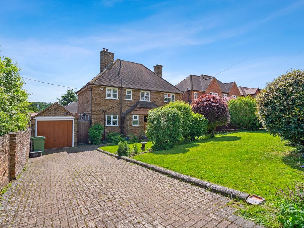 3 bed detached house for sale in Upper Road, Denham, Uxbridge UB9 Zoopla