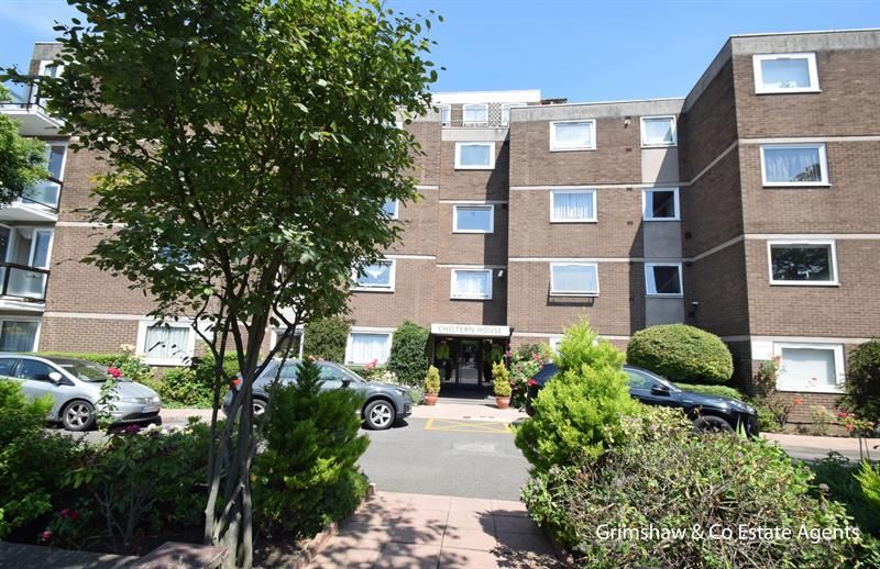 3 bed flat for sale in Chiltern House, Hillcrest Road, Near Hanger Hill Park, Ealing W5, £