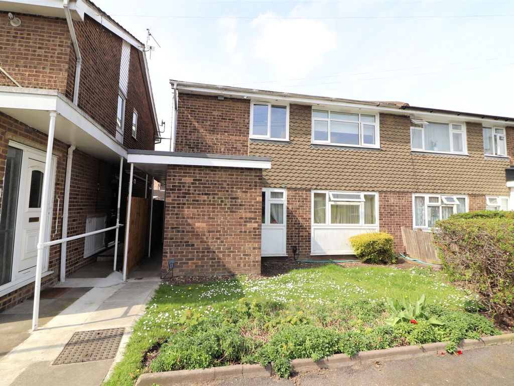 2 bed for sale in Stonecroft Road, Northumberland Heath