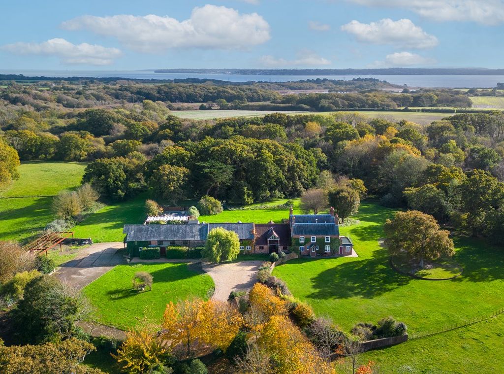 7 bed farmhouse for sale in Exbury, Beaulieu SO45, £3,995,000 Zoopla
