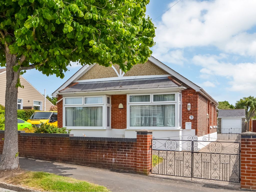 2 bed detached bungalow for sale in South Road, Drayton, Portsmouth PO6