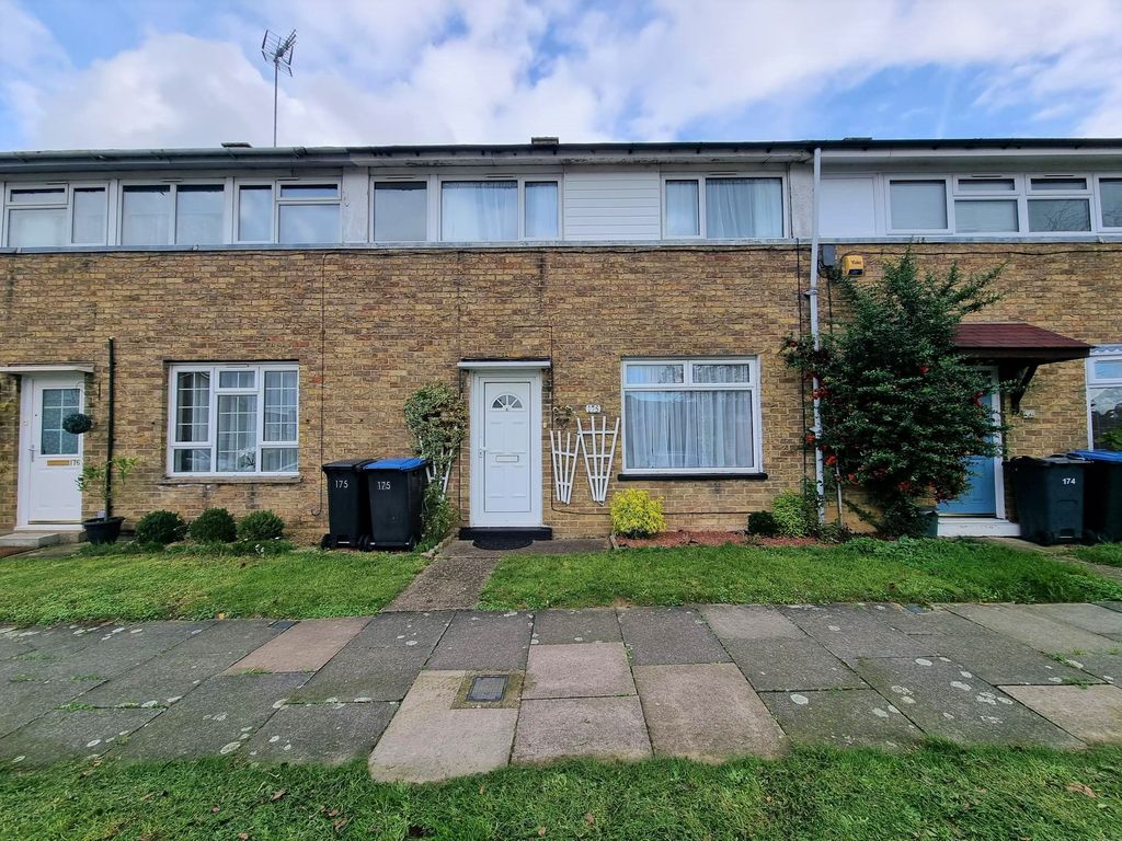 2 bed terraced house for sale in Pittmans Field, Harlow CM20 Zoopla