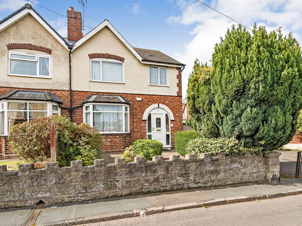 3 bed semidetached house for sale in Underhill Road, Tipton DY4 Zoopla