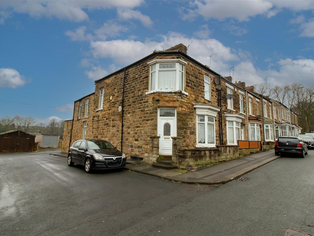 4 bed end terrace house for sale in St. Johns Road, Shildon DL4, £
