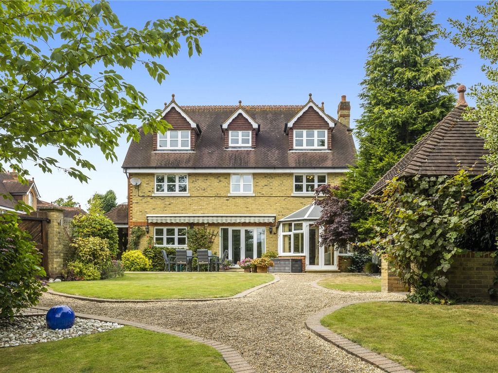 6 bed detached house for sale in The Wilderness, East Molesey KT8 Zoopla