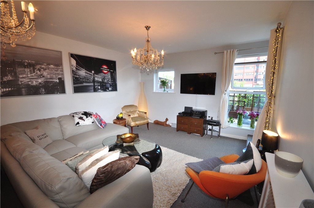Queens Road, Chester, Cheshire CH1  