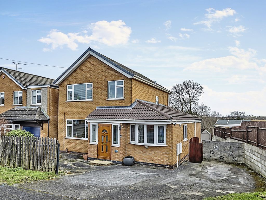 4 bed detached house for sale in Henshaw Place, Ilkeston DE7 Zoopla