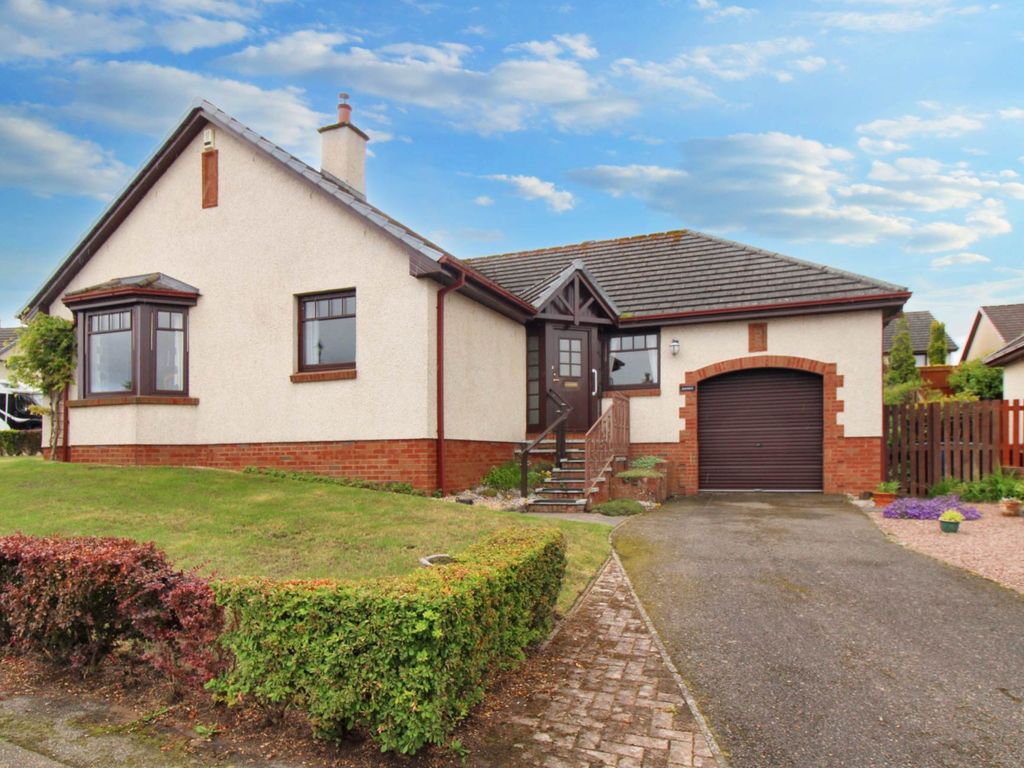 3 bed detached bungalow for sale in Sutors View, Nairn IV12, £310,000
