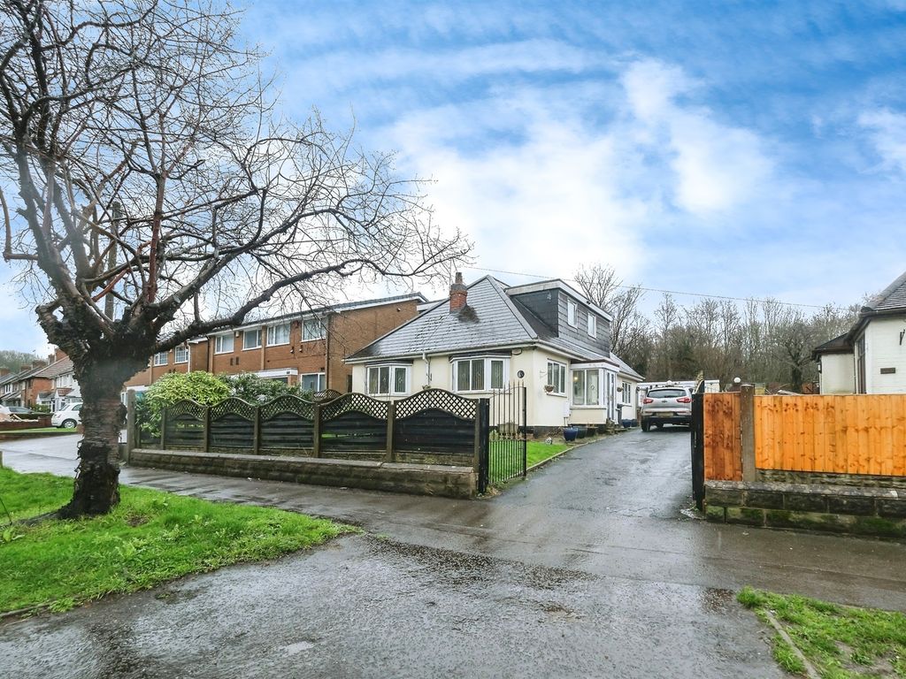 5 bed detached house for sale in Queslett Road, Great Barr, Birmingham