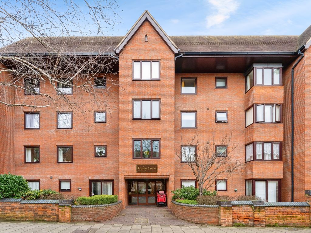 1 bed flat for sale in Warwick Avenue, Bedford, Bedfordshire MK40, £75,000 Zoopla