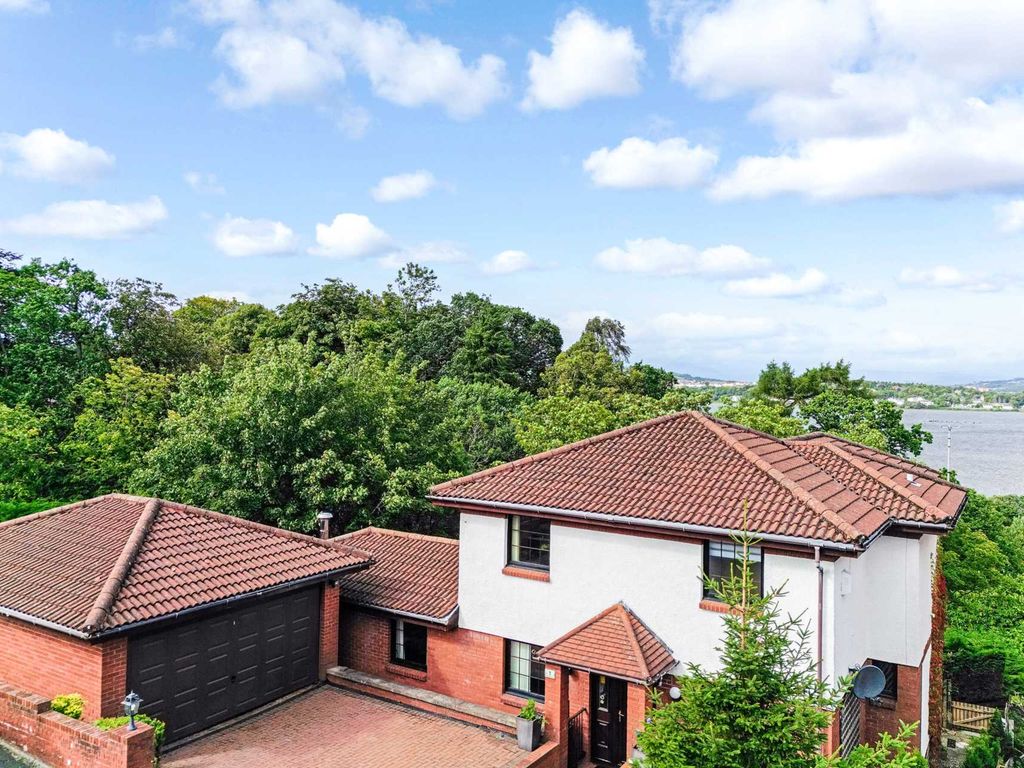 4 bed detached house for sale in Douglas Avenue, Langbank PA14, £