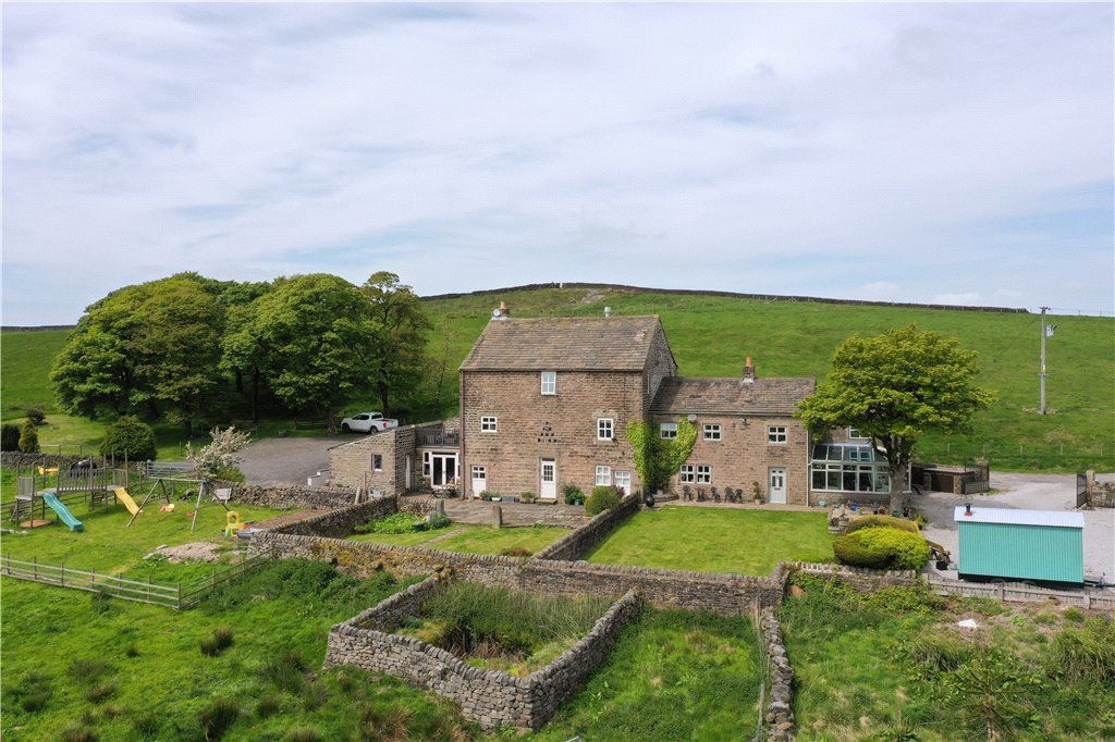 6 bed semidetached house for sale in Warley Wise Lane, Laneshawbridge, Black Lane Ends BB8 Zoopla