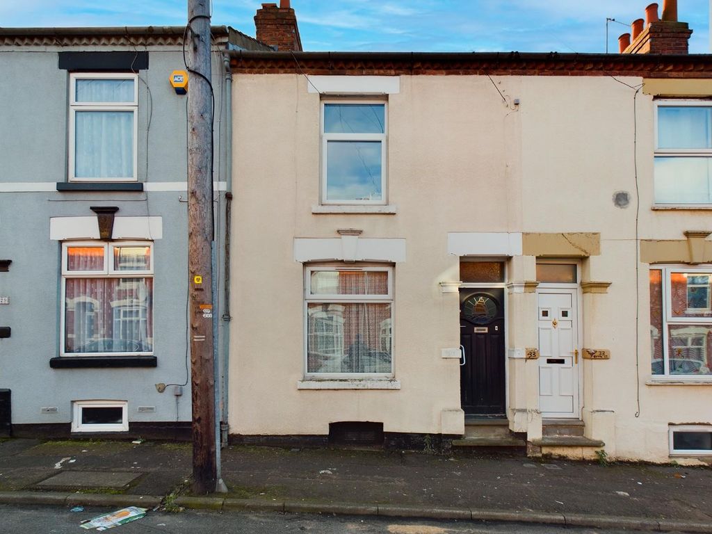 2 bed terraced house for sale in Baker Street, Semilong, Northampton