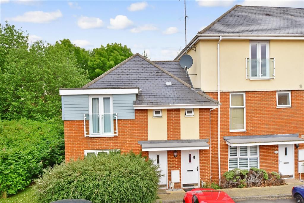 2 bed flat for sale in Foxboro Road, Redhill, Surrey RH1 Zoopla