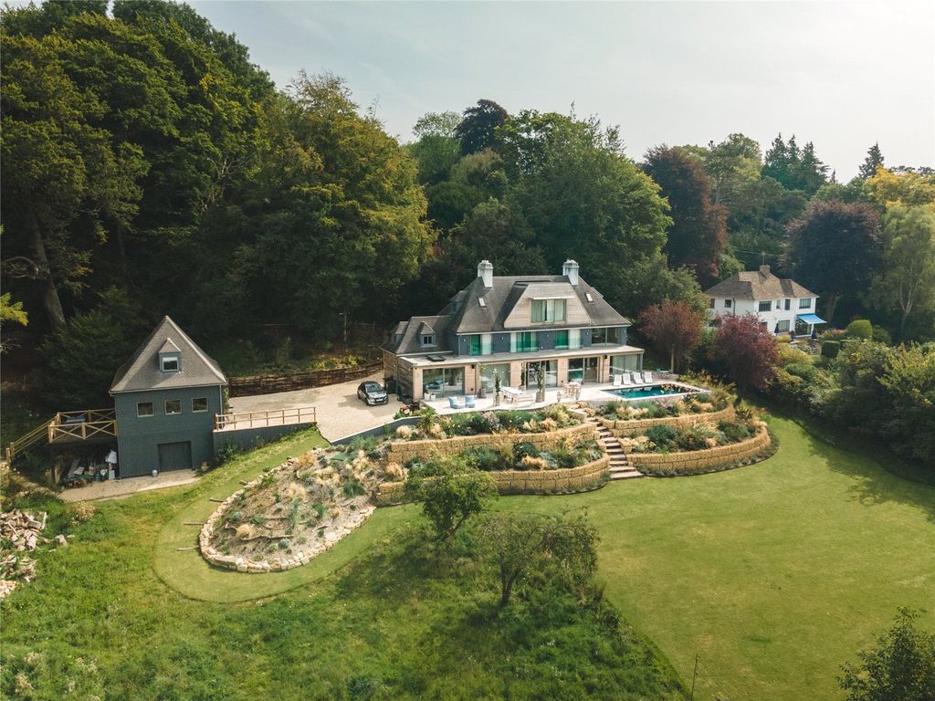 6 bed detached house to rent in Hill, Amberley