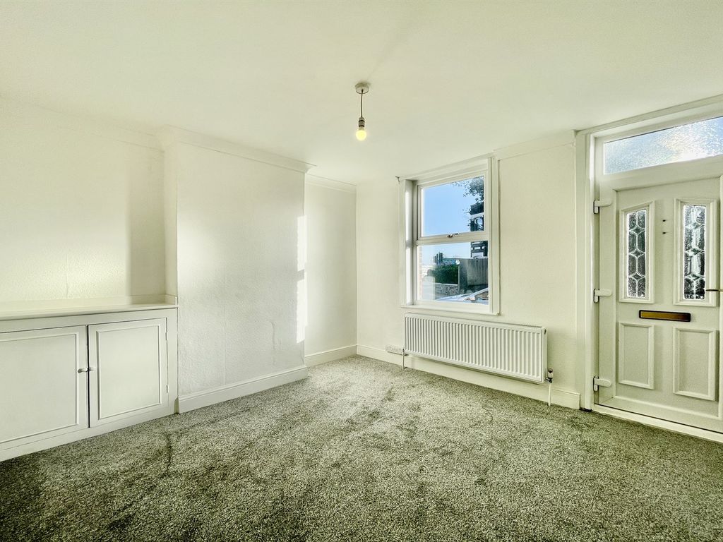 2 bed property to rent in Bourne Road, Colchester CO2, £1,100 pcm Zoopla