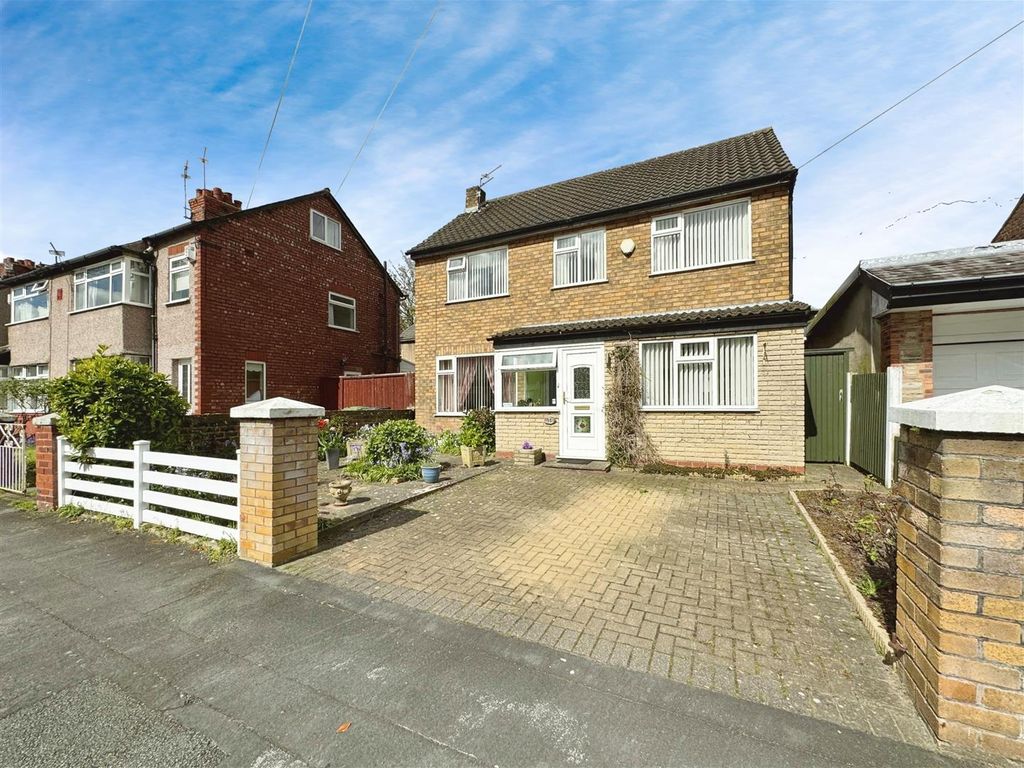 3 bed detached house for sale in Avenue, Crosby, Liverpool L23