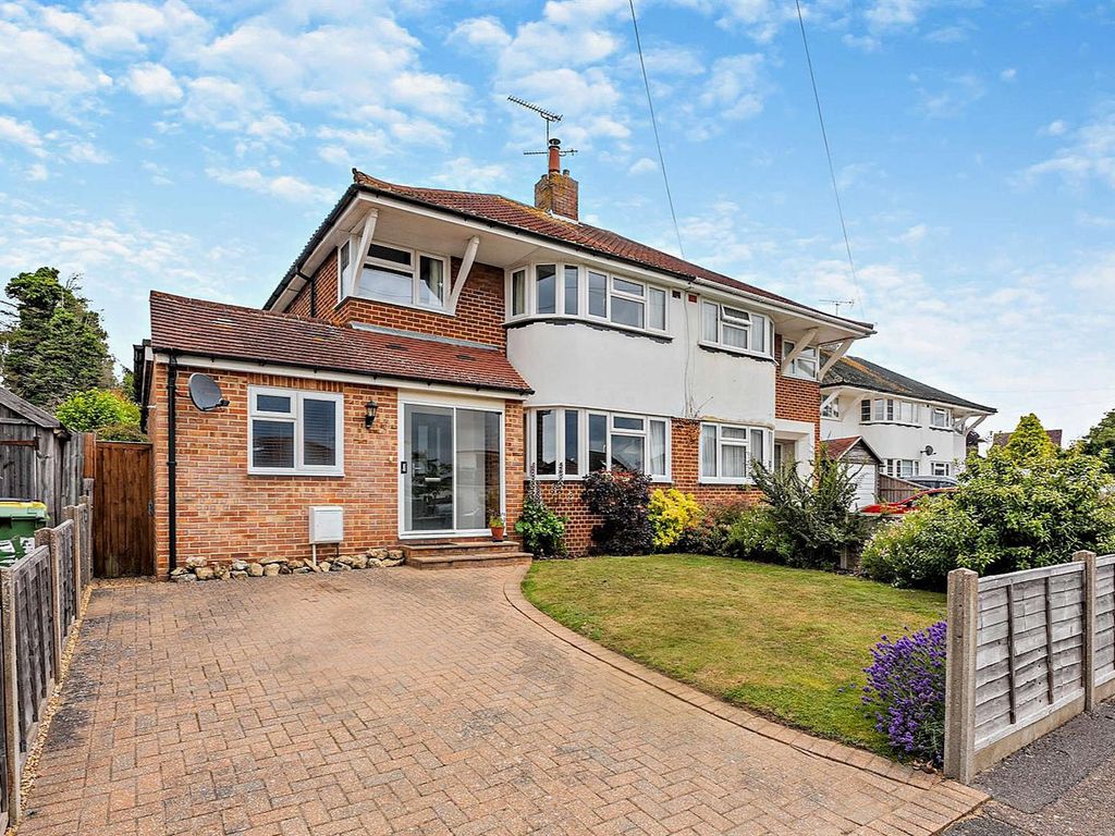 4 bed semidetached house for sale in The Grove, Bearsted, Maidstone