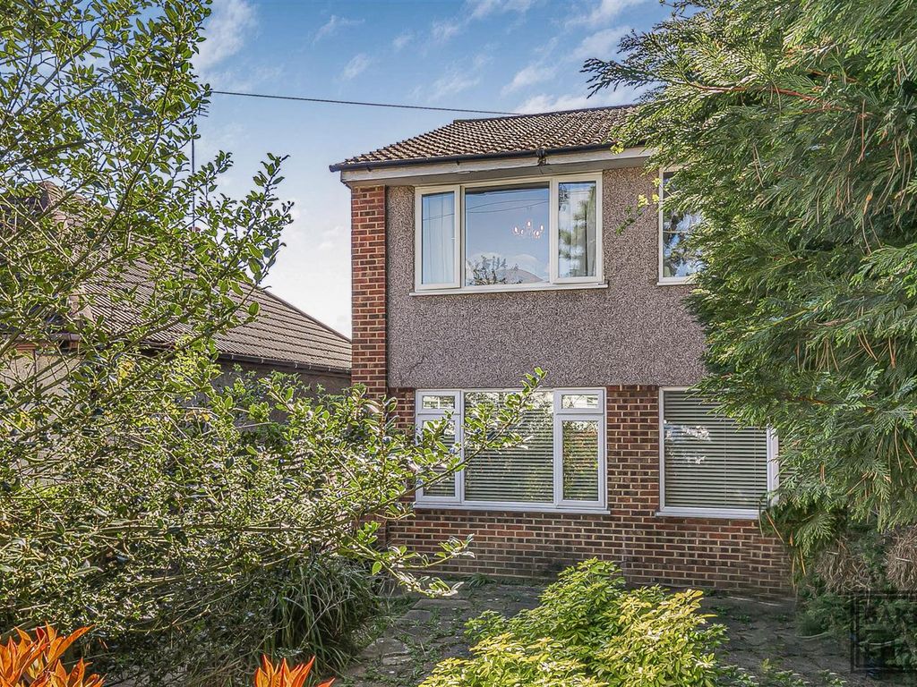 2 bed for sale in St. Road, Enfield EN1 Zoopla