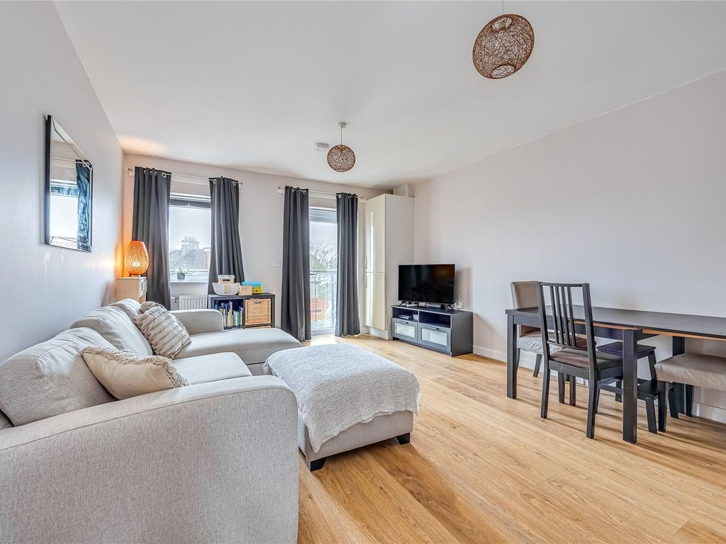 Eastfields Road, Mitcham, Surrey CR4  