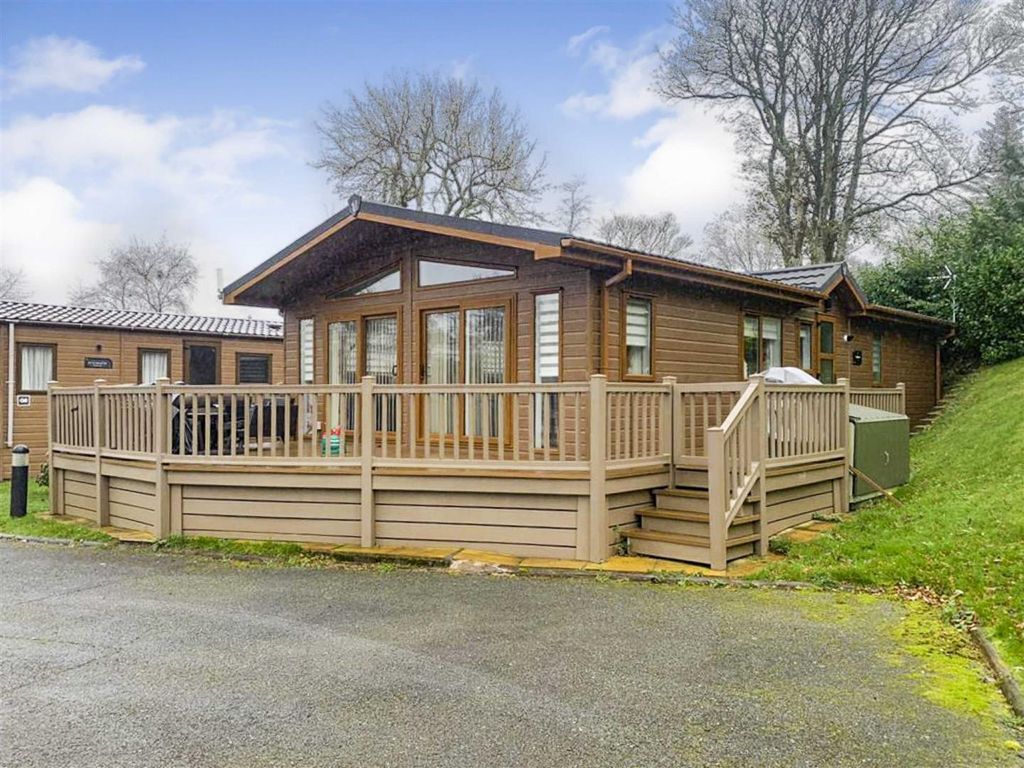 3 bed mobile/park home for sale in Llanrug, Caernarfon LL55 Zoopla