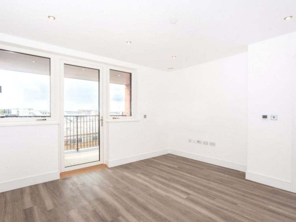 1 bed flat to rent in Ashwell House, The West Works, Southall UB2 Zoopla