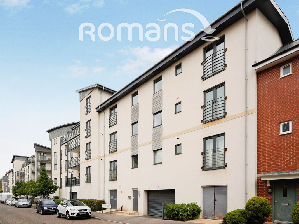 2 bed flat to rent in Rowan Court, 17 Seacole Crescent, Old Town, Swindon SN1 Zoopla
