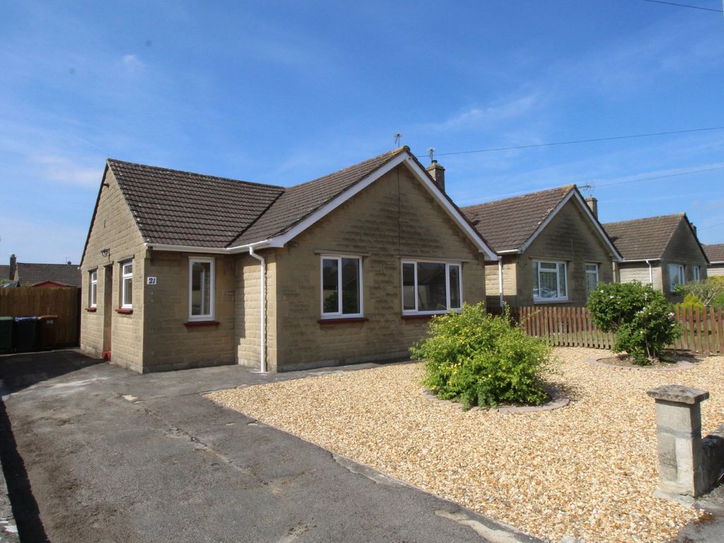 3 bed detached bungalow to rent in The Tinings, Chippenham SN15 Zoopla