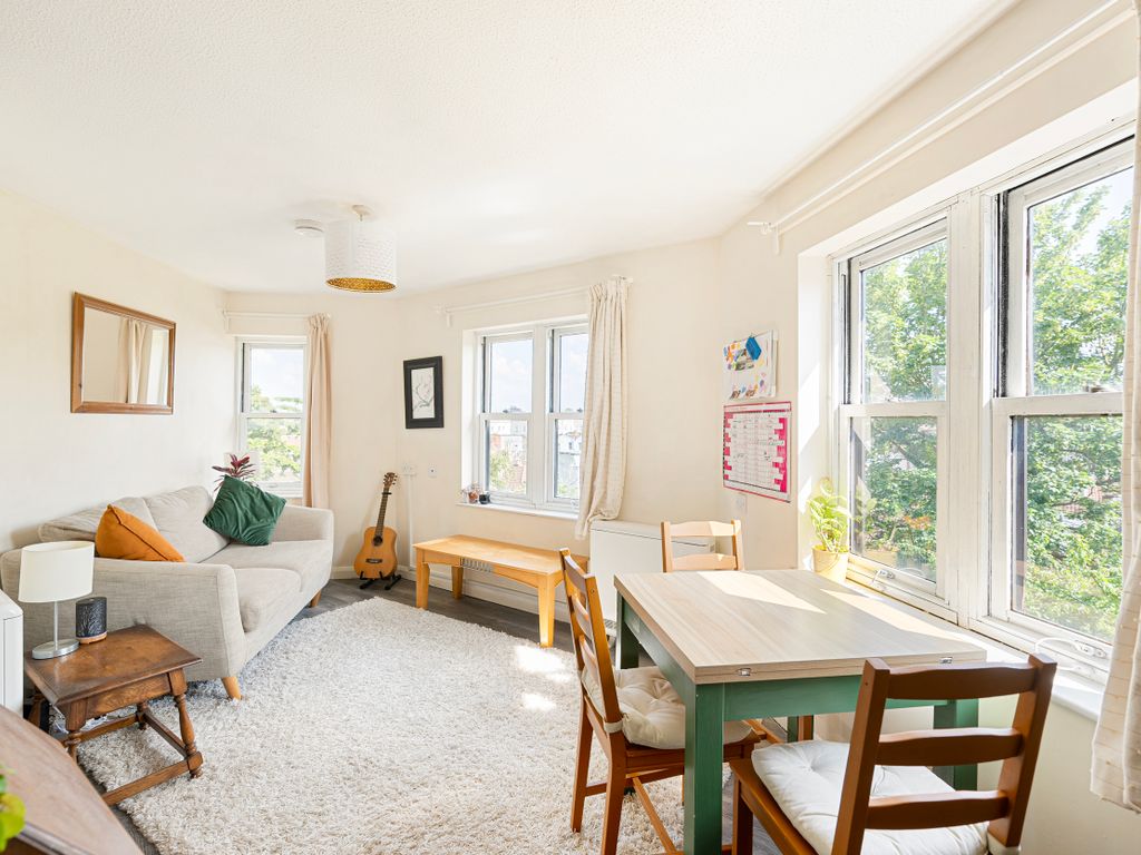 1 bed flat for sale in Upper Cheltenham Place, Montpelier, Bristol BS6