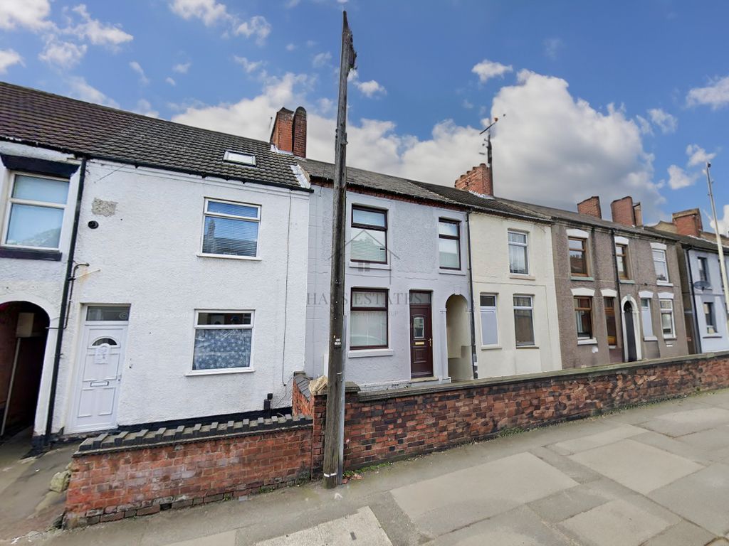 2 bed terraced house for sale in Central Road, Hugglescote, Coalville