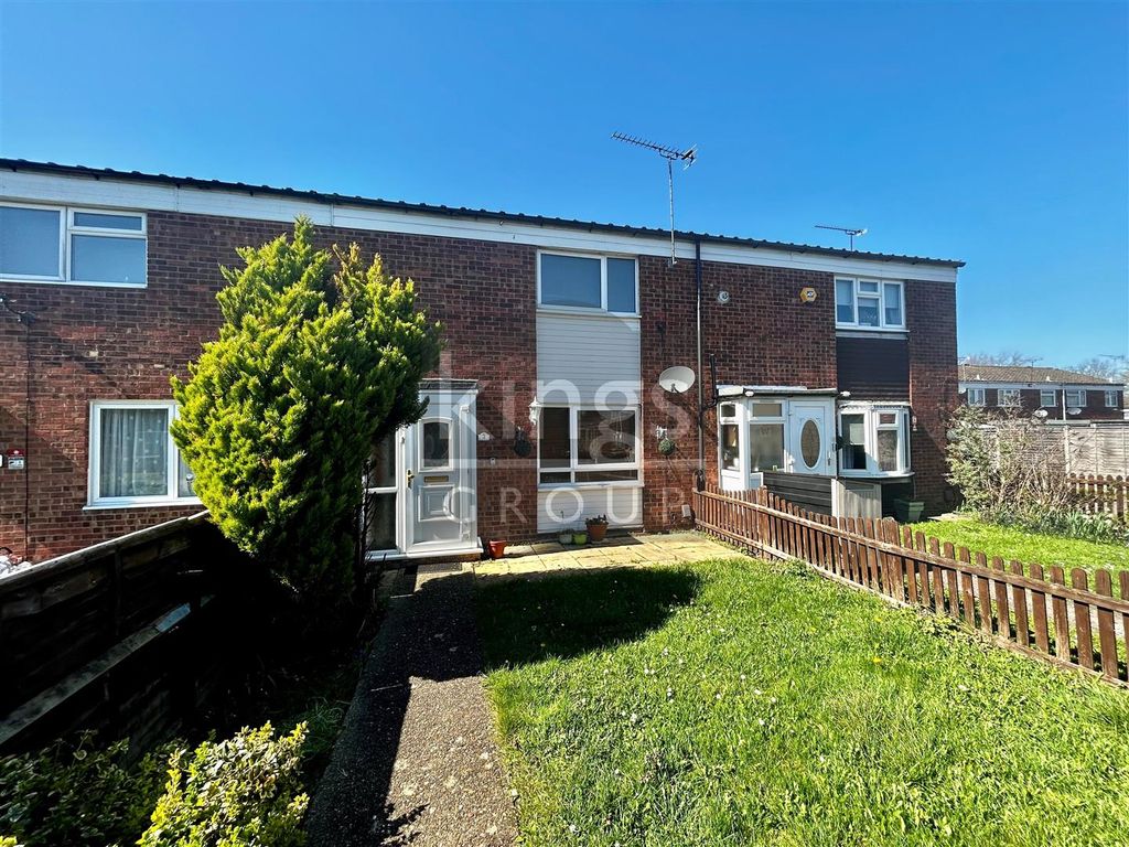 2 bed terraced house for sale in Fairways, Waltham Abbey EN9 Zoopla