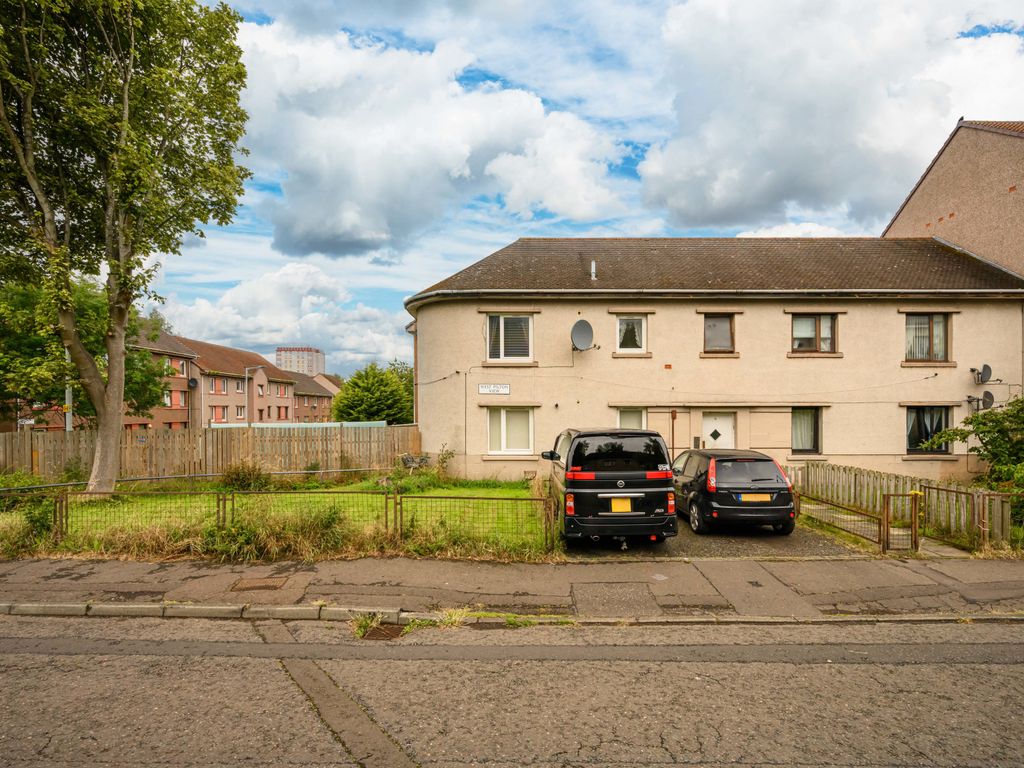 Studio for sale in 42 West Pilton View, Edinburgh EH4, £80,000 Zoopla