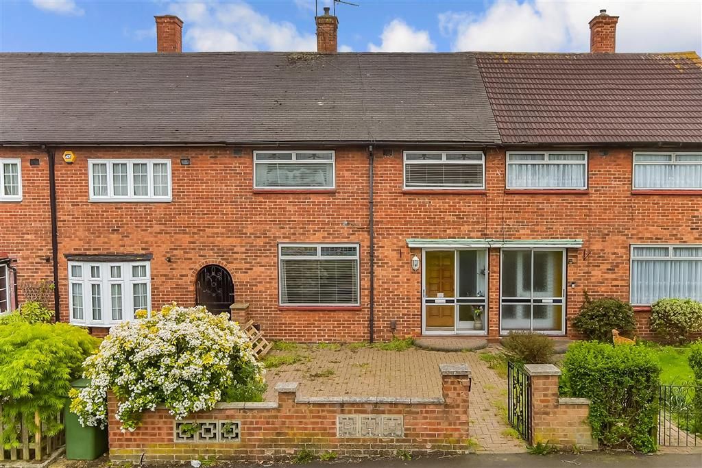 3 bed terraced house for sale in Camborne Avenue, Romford, Essex RM3, £