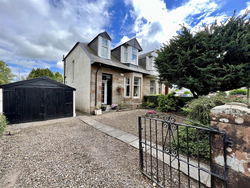 3 bed semidetached house for sale in Crosshill Avenue, Strathaven ML10