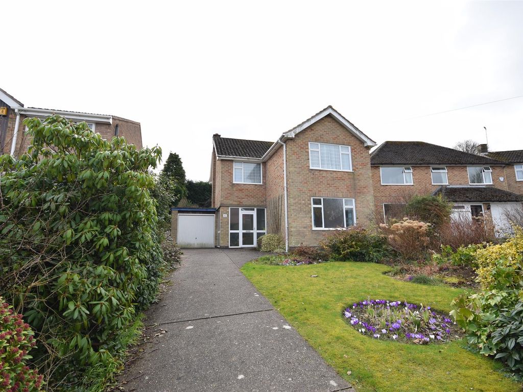 3 bed detached house for sale in Linwood Crescent, Ravenshead, Nottingham NG15 Zoopla