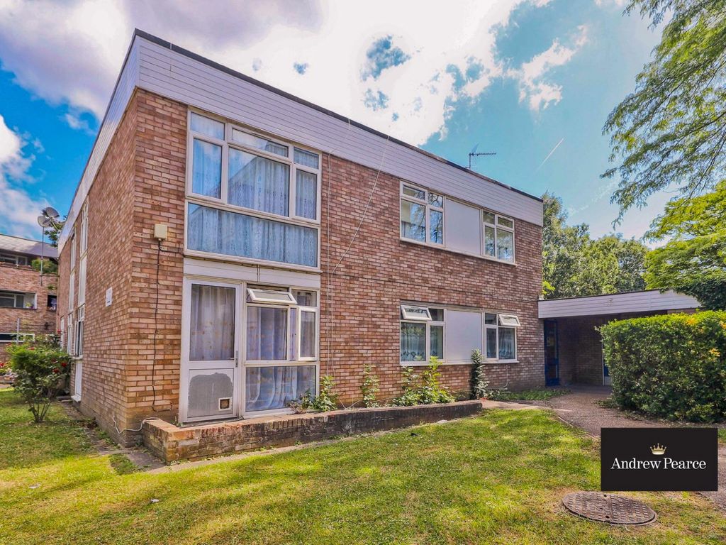 2 bed flat for sale in Hazeldene Drive, Pinner HA5 Zoopla