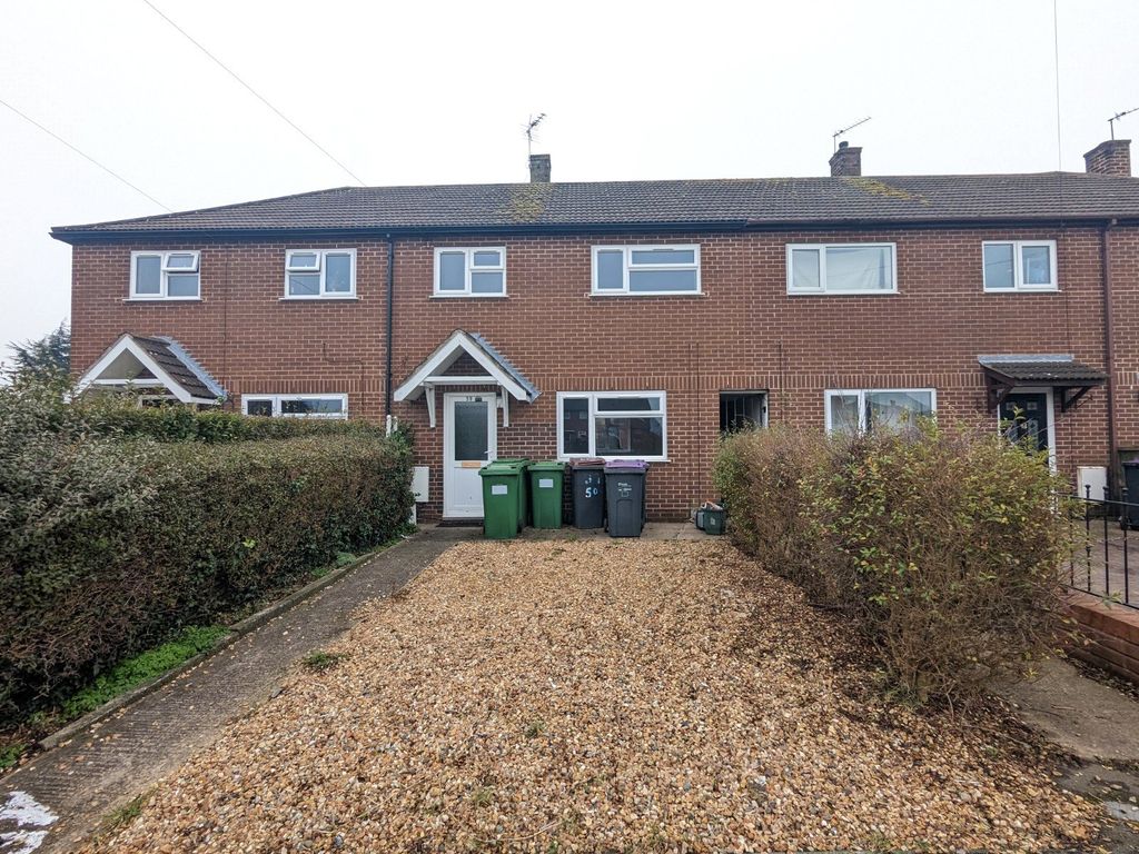 3 bed terraced house for sale in School Road, Donnington, Telford