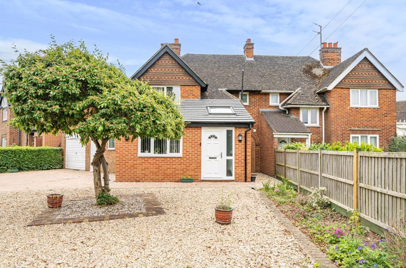 3 bed semidetached house for sale in Caldecott Road, Abingdon OX14
