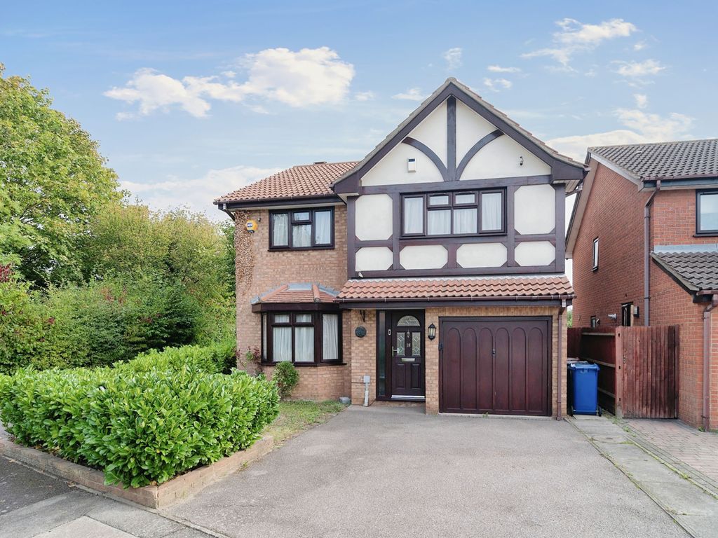 4 bed detached house for sale in Catharine Close, Chafford Hundred, Grays RM16, £550,000 Zoopla