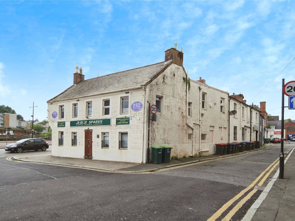 2 bed flat for sale in Brewery Street, Dumfries, Dumfries And Galloway