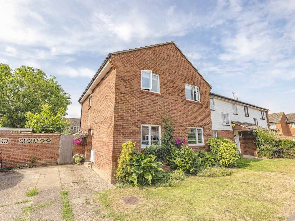 4 bed semidetached house for sale in Blinco Lane, Green, Slough SL3 Zoopla